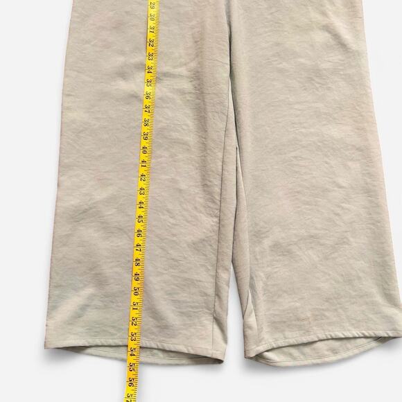 Zara sage green wide leg jumpsuit with V-neckline Size Large - Picture 6 of 7